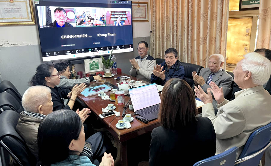 Nhiều[-]ý[-]kiến[-]tâm[-]huyết[-]của[-]chuyên[-]gia[-]VACNE[-]cho[-]Dự[-]thảo[-]Văn[-]kiện[-]Đại[-]hội[-]Đảng[-]Cộng[-]sản[-]Việt[-]Nam[-]lần[-]thứ[-]XIV